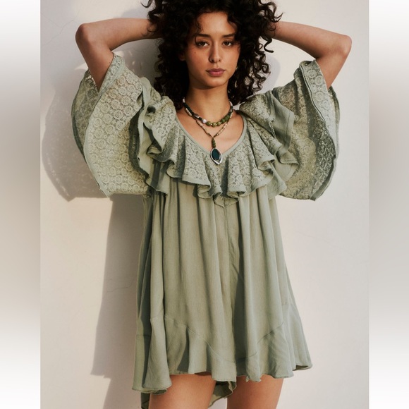 Free People Rush for Ruffles Romper - Picture 1 of 2
